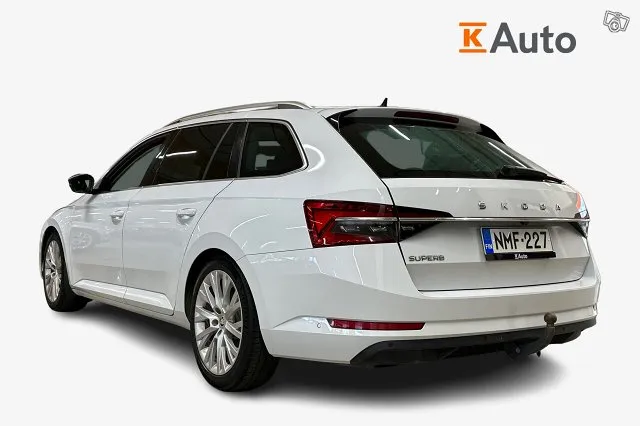 Skoda Superb Combi 2,0 TDI 150 Style DSG *Facelift / ACC / Webasto / Canton / Koukku / P-Kamera / Navi* Image 2